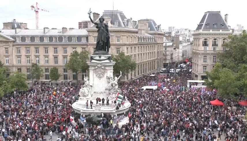 متظاهرون في باريس ضد التجمع الوطني (بي إف إم)  