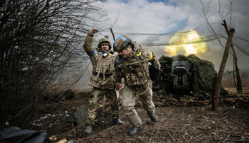 الجيش الأوكراني يقصف مواقع روسية (أرشيف)