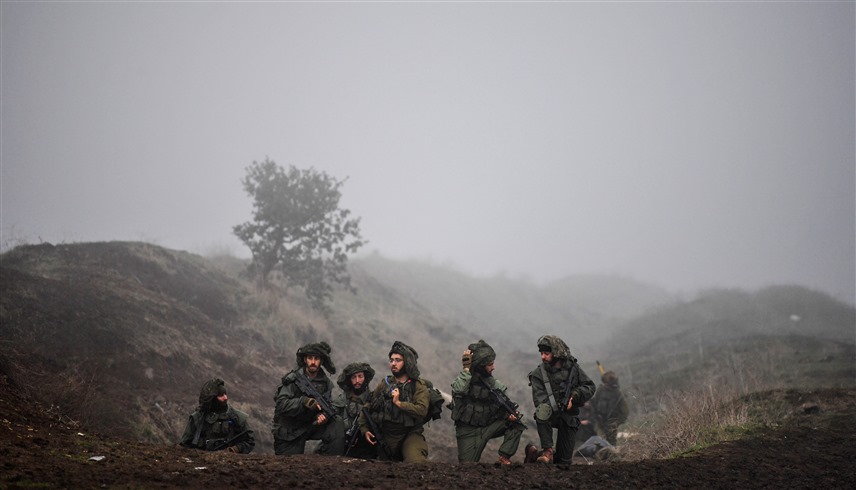 مجندون إسرائيليون على حدود لبنان (رويترز)