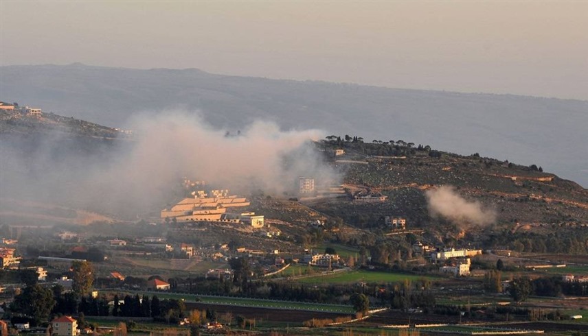 تتصاعد الدخان في جنوب لبنان بعد غارة إسرائيلية (أرشيف) 