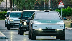 سيارة كهربائية فارهة تنضم لأسطول دوريات شرطة دبي