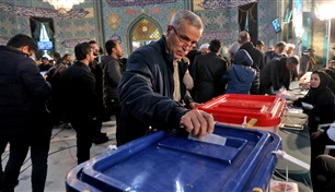 لماذا يصرّ النظام الإيراني على "الانتخابات الهزلية"؟