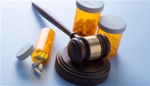 قانوني: الإمارات انتهجت سياسة حازمة تجاه استخدام العقاقير المُخدرة