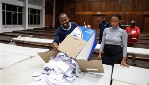 للمرة الأولى.. الحزب الحاكم في جنوب أفريقيا يخسر الأغلبية البرلمانية