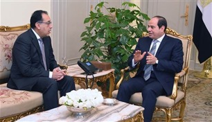 السيسي يكلف مصطفى مدبولي بتشكيل حكومة جديدة 