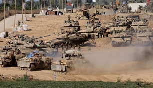 مسلحون من غزة يقتحمون الحدود الإسرائيلية 
