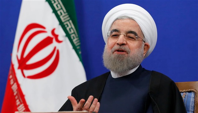 أملاً في رفع العقوبات عن إيران.. روحاني يدعو للتصويت للمرشح الإصلاحي بازشكيان 