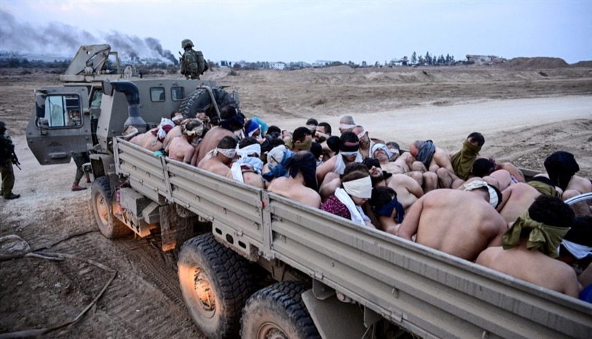 فلسطينيون اعتقلهم الجيش الإسرائيلي في غزة (أرشيف)