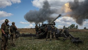 الكرملين يتهم أوكرانيا بتعزيز قواتها على حدود بيلاروسيا وكييف تنفي