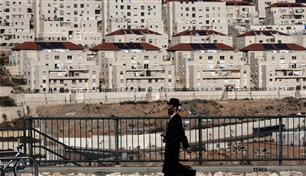إسرائيل تصادق على بناء 5300 بؤرة استيطانية في الضفة