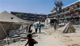 الجيش الإسرائيلي يقصف مدرستي "أونروا" في غزة