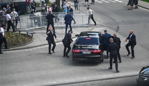 سلوفاكيا تصنف محاولة اغتيال رئيس الحكومة "هجوماً إرهابياً"