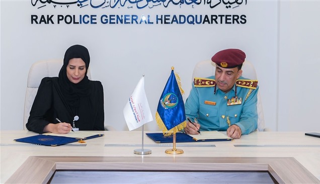 تفاهم لتفعيل الفحص العملي للمتقدمين لرخص القيادة الثقيلة برأس الخيمة  