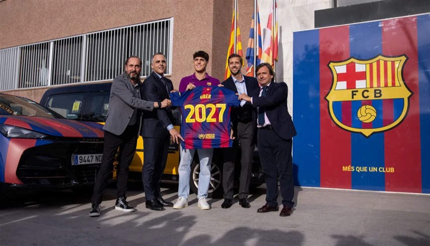تعاون قوي بين برشلونة وأوبر (إكس)