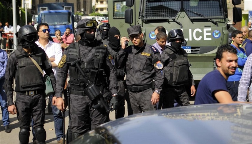الأمن المصري في موقع الحادثة (إكس)