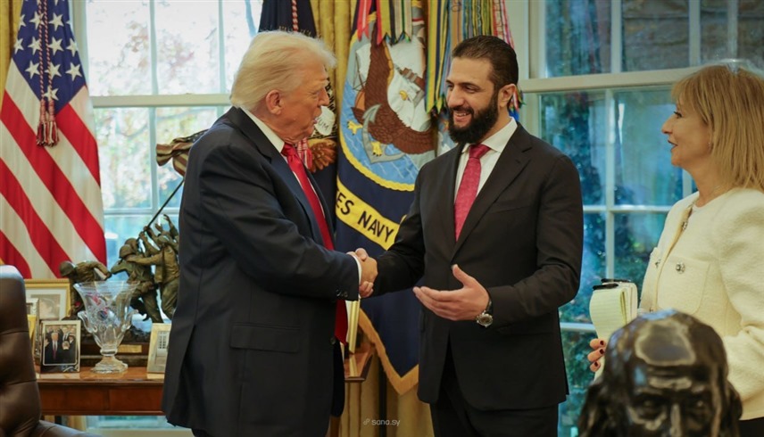 الرئيس السوري أحمد الشرع، يلتقي الرئيس الأمريكي دونالد ترامب، في البيت الأبيض (إكس)