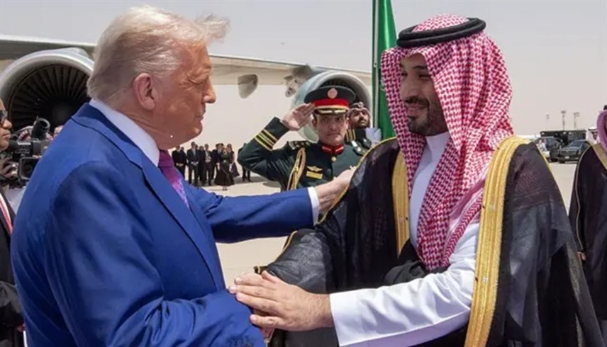 ولي العهد السعودي الأمير محمد بن سلمان والرئيس الأمريكي دونالد ترامب (أرشيف)
