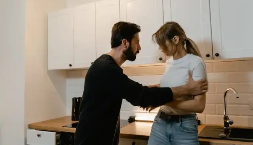 خلع "أرشيفية"