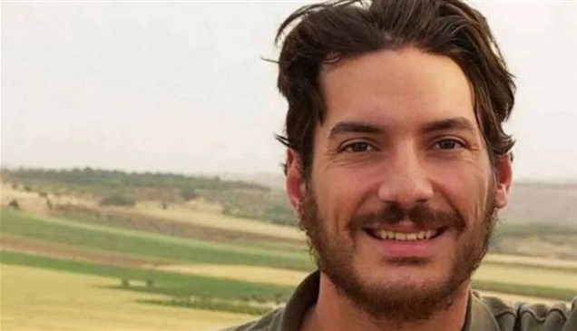 بعد 14 عاماً.. العثور على رفاة الصحافي الأمريكي المفقود في حلب 