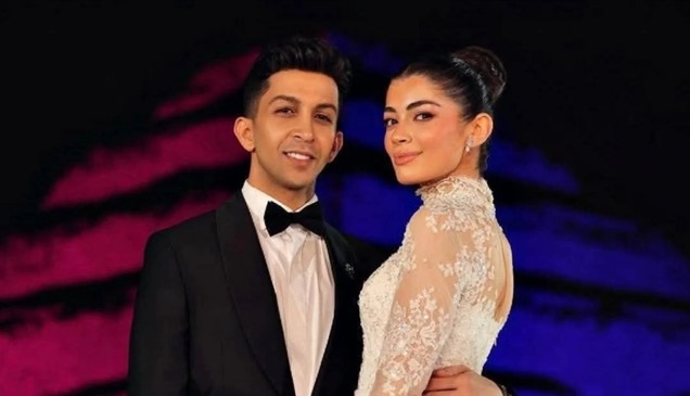 بسيارة تسلا.. ليلى زاهر وهشام جمال حديث الجمهور في أول ظهور بعد الزواج