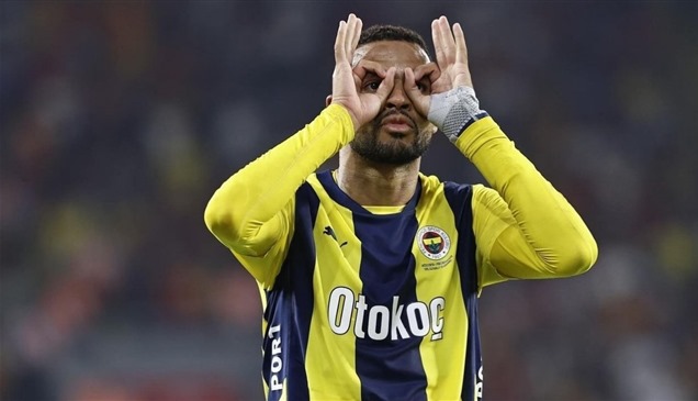 أندية إسبانية ترحب بعودة النصيري إلى "الليغا" 