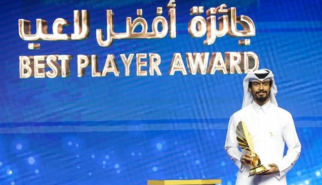 أكرم عفيف أفضل لاعب في الدوري القطري 
