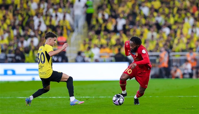 فوز الاتحاد والهلال وخسارة مفاجئة للنصر 