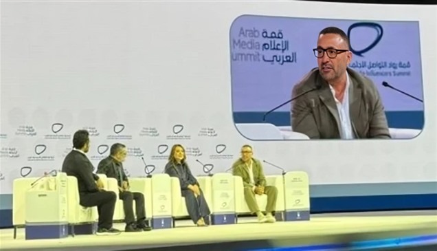 أحمد السقا يكشف موقفه من الزواج مرة ثانية في قمة الإعلام العربي
