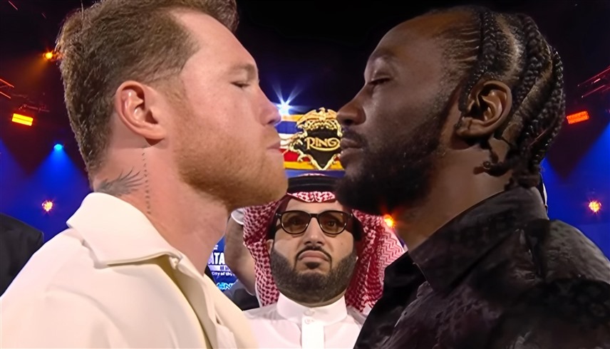 تركي آل الشيخ وكانيلو ألفاريز وتيرينس كروفور (إكس)