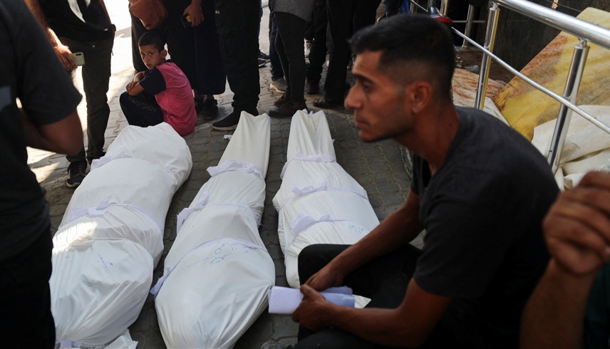 قتلى فلسطينيون جراء القصف الإسرائيلي على غزة (رويترز)