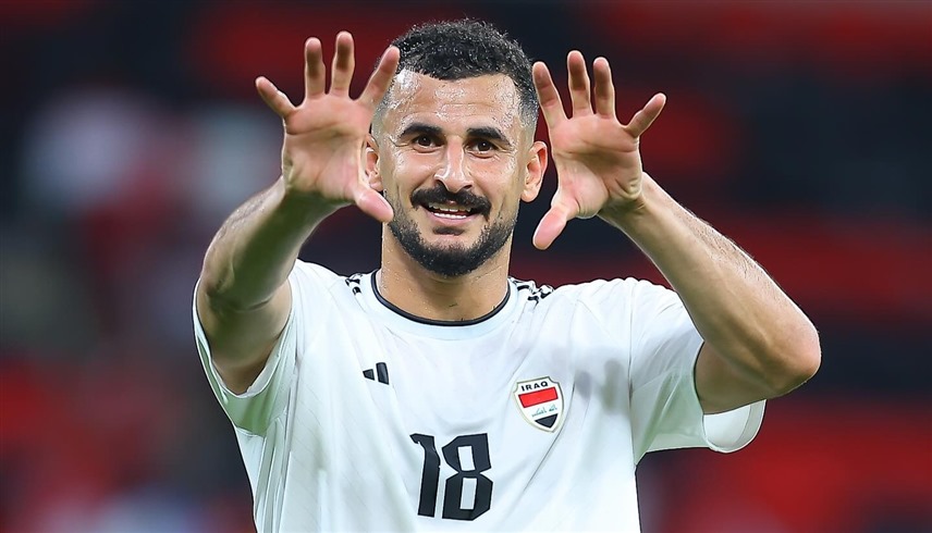 نجم منتخب العراق أيمن حسين (أرشيف)