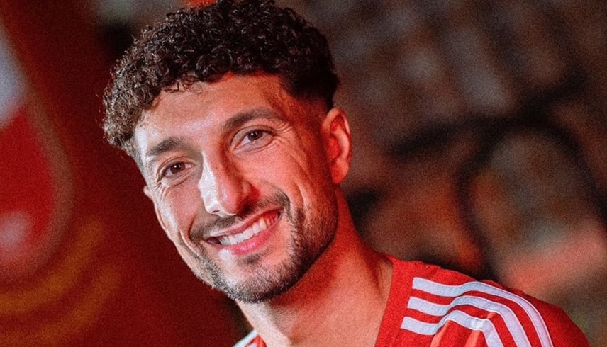 نجم الأهلي وسام أبو علي (إكس)
