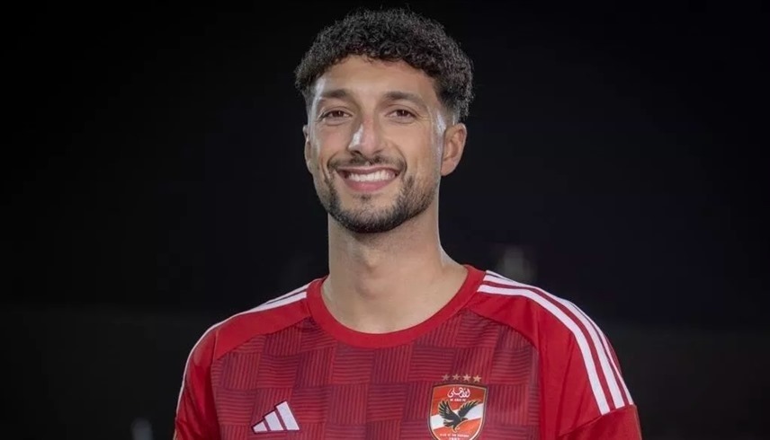 نجم الأهلي وسام أبو علي (إكس)