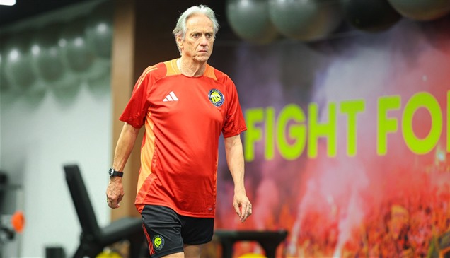 النصر يجهز بديل جيسوس