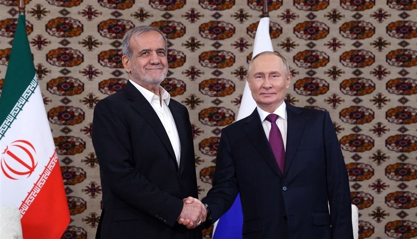 الرئيسان الروسي فلاديمير بوتين والإيراني مسعود بزشكيان (أرشيف)