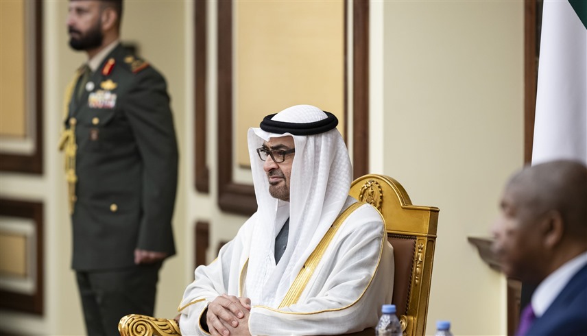 رئيس الدولة خلال زيارته إلى أنغولا (وام)