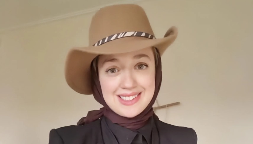 آية عادل 