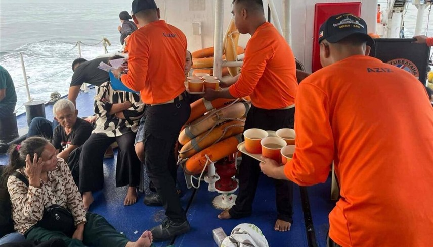 غرق عبارة في الفلبين 