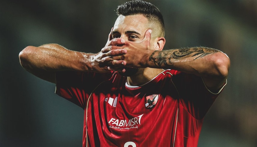 لاعب الأهلي غراديشار (إكس)