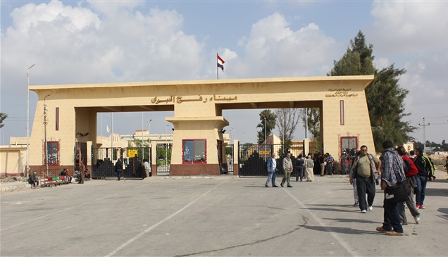 الجيش الإسرائيلي يعلن انتهاء الاستعدادات لفتح معبر رفح ويكشف خطته الأمنية