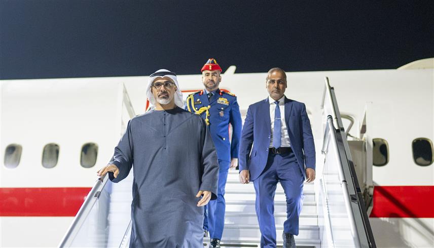 خالد بن محمد بن زايد يصل أثينا (وام) 