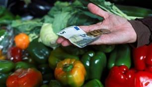 اليورو يفقد 44%.. كيف تآكلت القوة الشرائية للعملة الأوروبية في ربع قرن؟