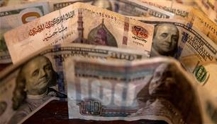 سعر الدولار في مصر.. الجنيه يهبط لمستوى تاريخي