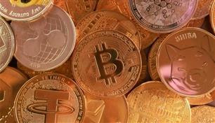 من واشنطن إلى بكين وموسكو.. كيف تتنافس القوى الكبرى في سباق العملات الرقمية؟