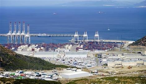المغرب يعزز قدرات الموانئ بمشروعي الناظور وطنجة المتوسط
