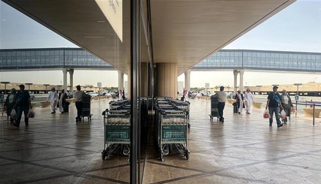 إلغاء مزيد من الرحلات إلى الرياض.. وسفارات غربية تحذر مواطنيها 