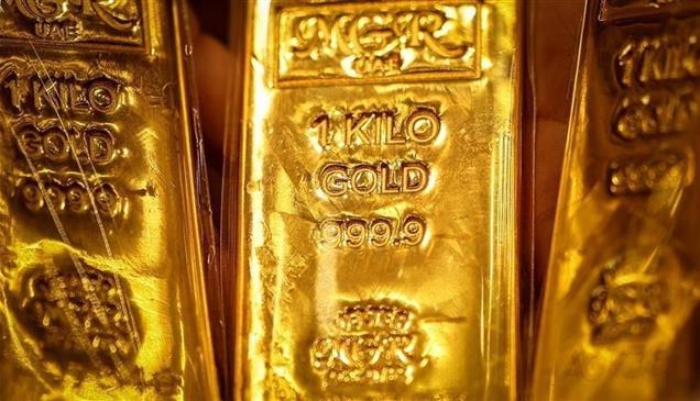 الذهب يصعد مع تراجع توقعات رفع الفائدة الأمريكية 