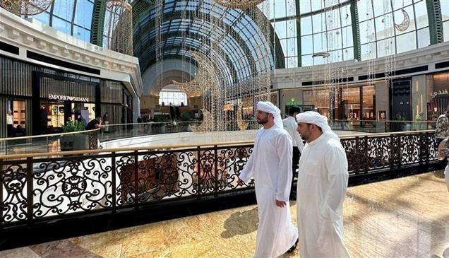 من الدفع الرقمي إلى الشراء الذكي.. "التجارة الوكيلة" تعيد رسم المدفوعات الإماراتية