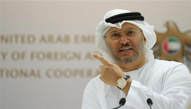 قرقاش: الطيار الهندي في "فلاي دبي" بطل حقيقي