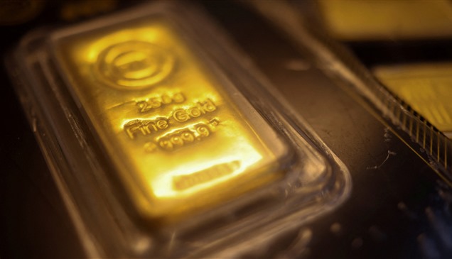 إلغاء رسوم ترامب يدفع المستثمرين نحو الذهب ويربك الأسواق